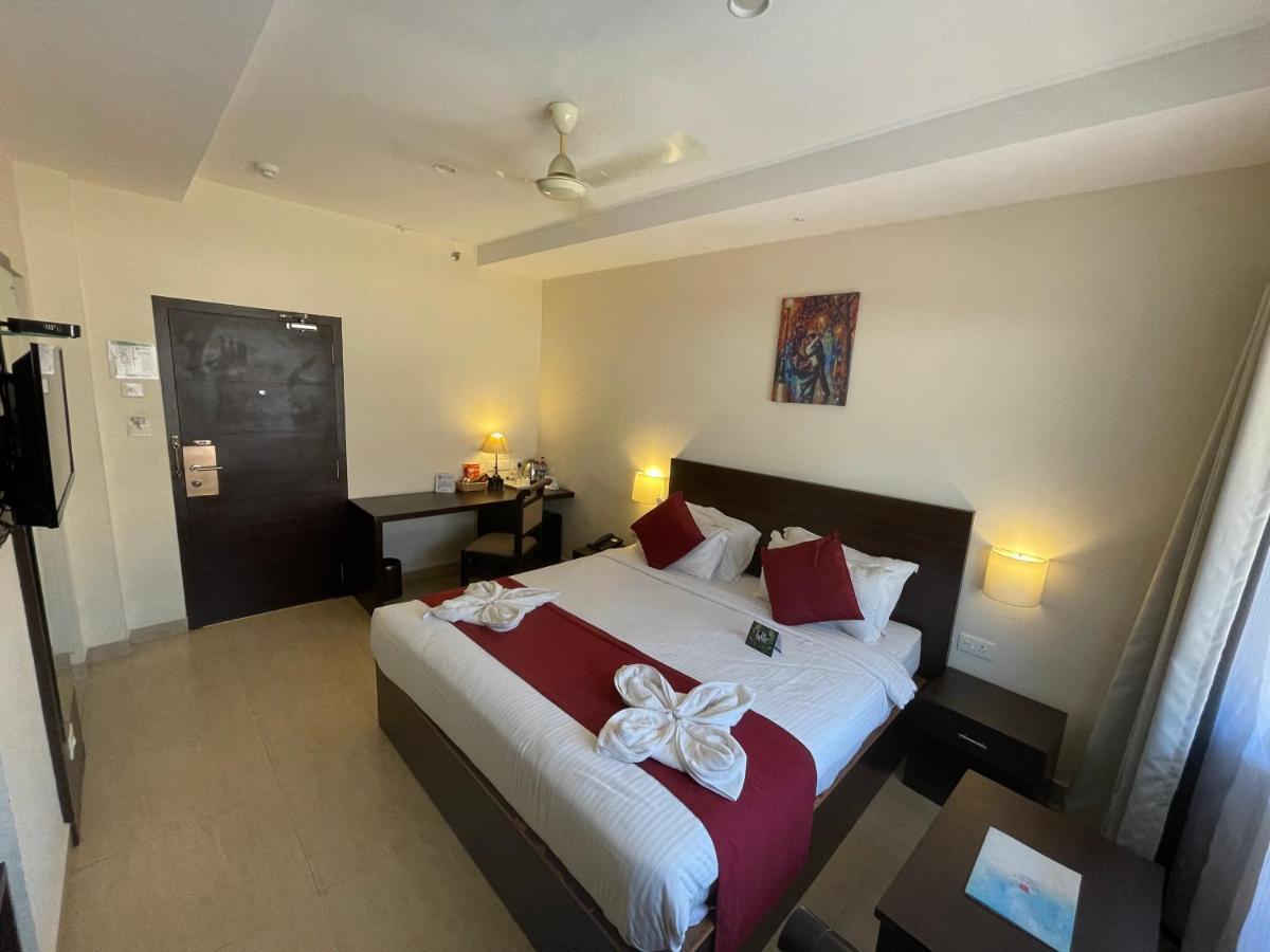 Hotel Yamuna Adur Exterior foto